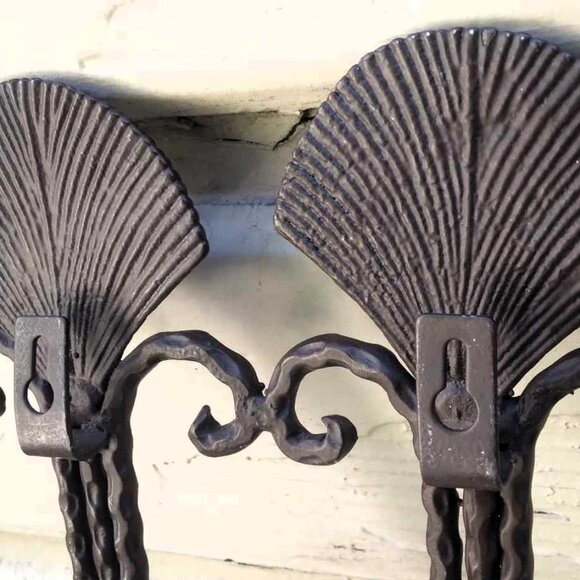 VTG Double Pillar Candle Holder Hammered Scallop Shell Wrought Iron Wall Sconce - Picture 8 of 8